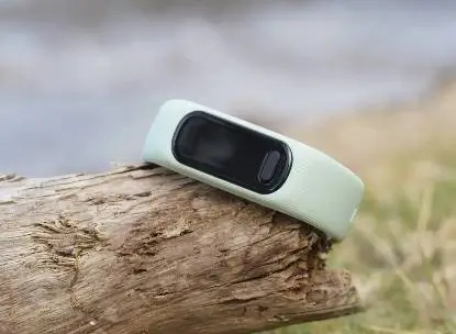 Фитнес гривна Garmin
